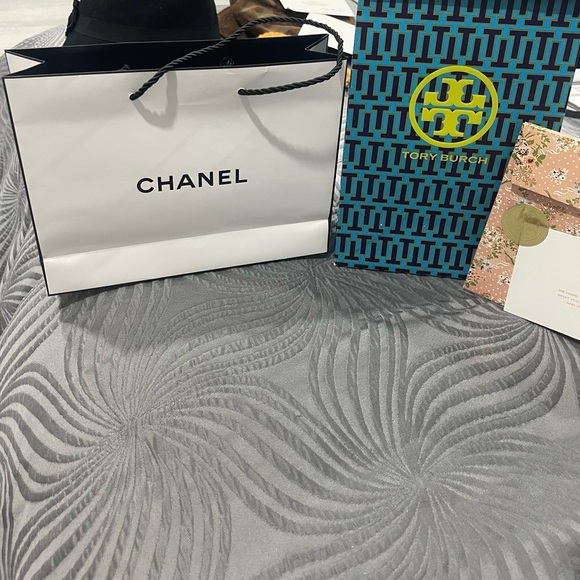 3 Boxes for the price of 1 Tory Burch one of them it’s for shoes - Picture 3 of 4